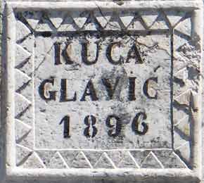 KucaGlavic-Plaque-042805-124p