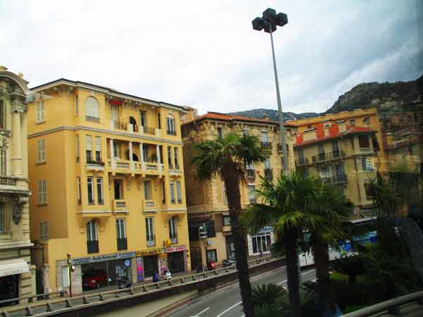 Monaco-Street-042405-142p