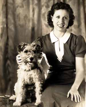 Ruth&Betty-c1932