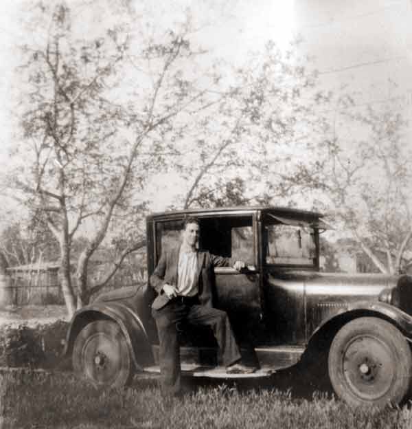 Robt&Car-c1934